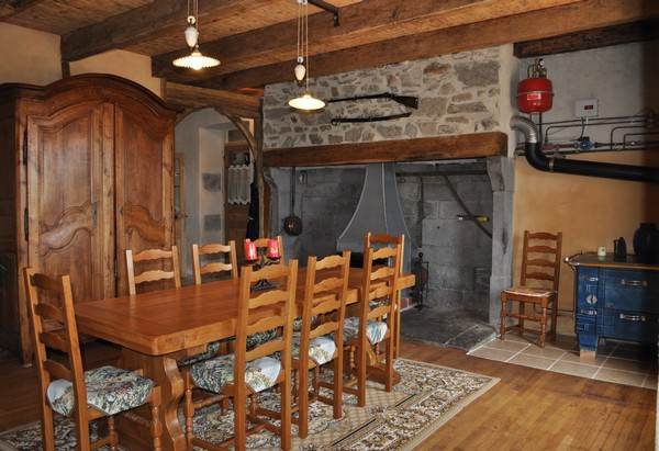 Grande table pour une réunion de famille